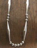 beadsnecklace6601-02