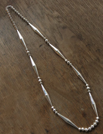 beadsnecklace6603